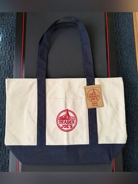 Authentic Brand New Trader Joe's Large Canvas Tote Bag With Tag